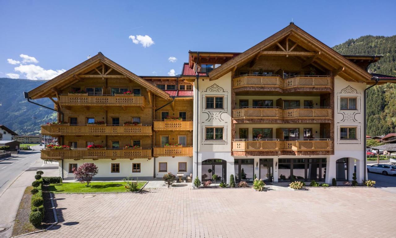 Ferienhotel Sonnenhof Zell am Ziller Exterior photo