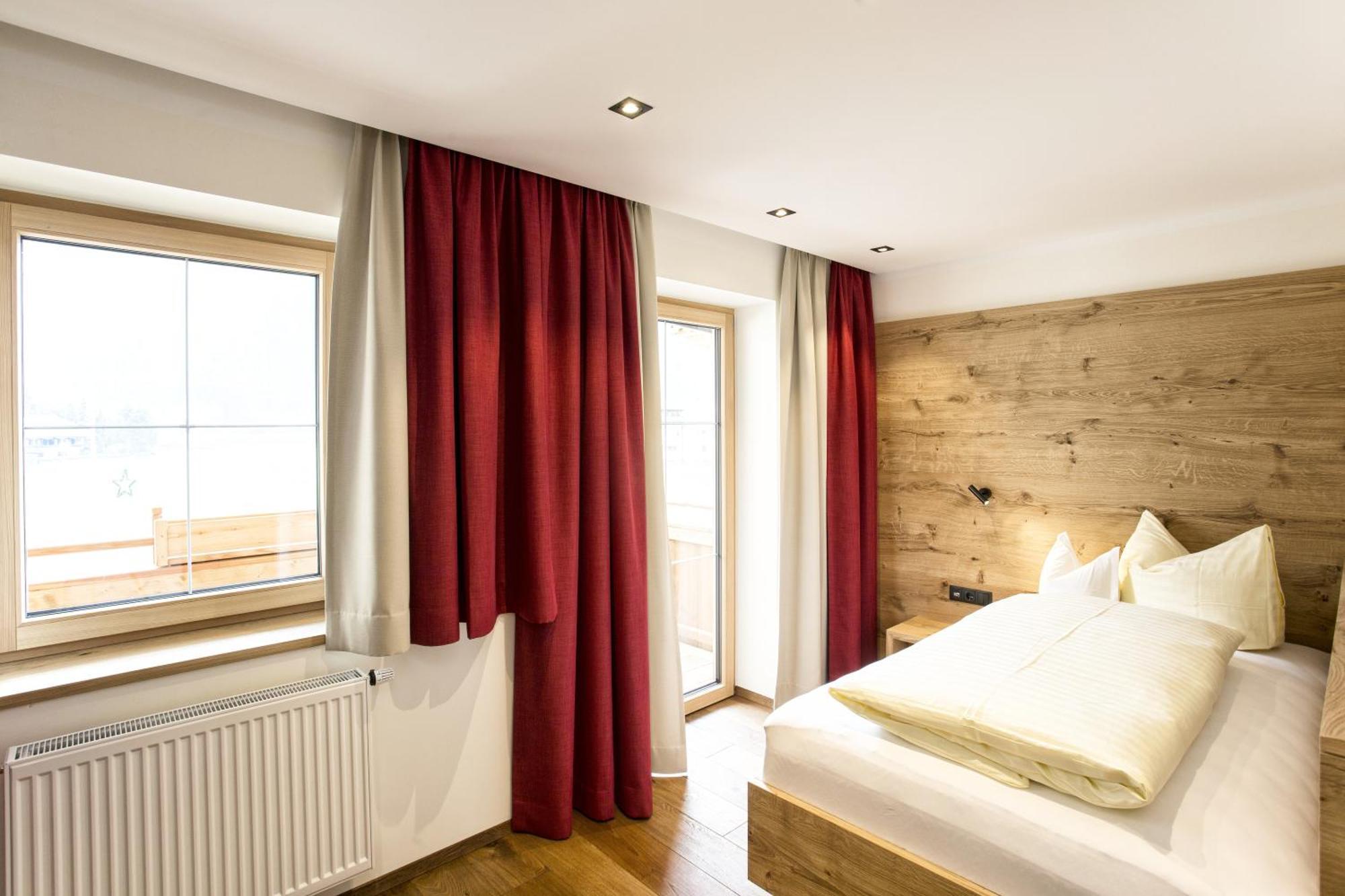 Ferienhotel Sonnenhof Zell am Ziller Room photo